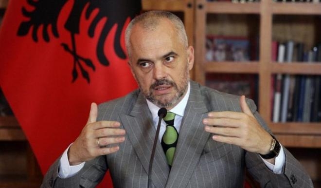 Ο πρωθυπουργός της Αλβανίας Έντι Ράμα αναφέρεται για μία ακόμη φορά στην αποκαλούμενη «Τσαμουριά», μιλώντας στη DW.