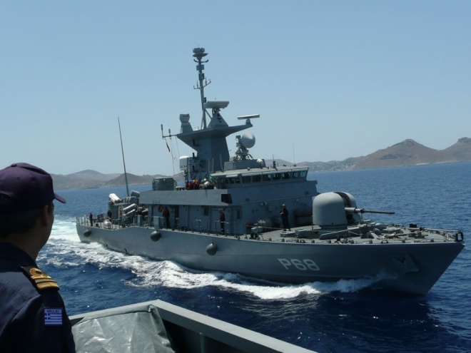 Η αντί -Navtex, εκδόθηκε από τον σταθμό της Υδρογραφικής Υπηρεσίας του Πολεμικού Ναυτικού του Ηρακλείου.