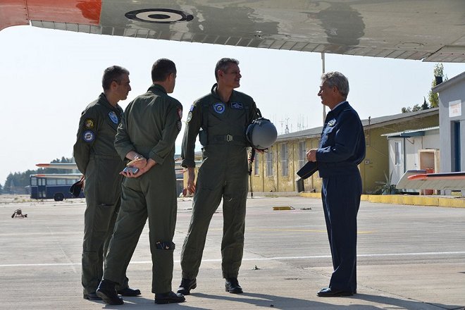 O Αρχηγός του Γενικού Επιτελείου Αεροπορίας, Αντιπτέραρχος (Ι) Ευάγγελος Τουρνάς, επισκέφθηκε την 360 Μοίρα Εκπαίδευσης Αέρος στην Αεροπορική Βάση Δεκέλειας. O Αρχηγός του Γενικού Επιτελείου Αεροπορίας, Αντιπτέραρχος (Ι) Ευάγγελος Τουρνάς, επισκέφθηκε την 360 Μοίρα Εκπαίδευσης Αέρος στην Αεροπορική Βάση Δεκέλειας.