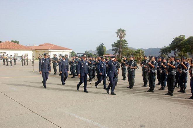 Tελετή παράδοσης - παραλαβής της Διοίκησης της 115ΠΜ, από τον Σμήναρχο (Ι) Ιωάννη Γκοντικούλη στον Σμήναρχο (Ι) Ιωάννη Γερόλυμο. Tελετή παράδοσης - παραλαβής της Διοίκησης της 115ΠΜ, από τον Σμήναρχο (Ι) Ιωάννη Γκοντικούλη στον Σμήναρχο (Ι) Ιωάννη Γερόλυμο.