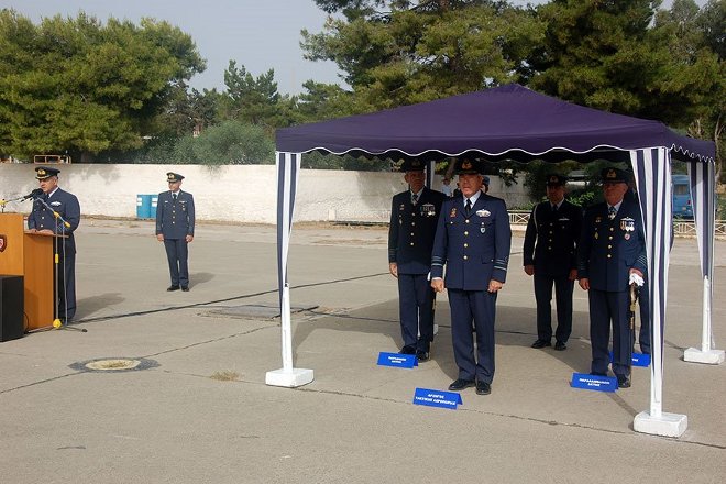 Tελετή παράδοσης - παραλαβής της Διοίκησης της 115ΠΜ, από τον Σμήναρχο (Ι) Ιωάννη Γκοντικούλη στον Σμήναρχο (Ι) Ιωάννη Γερόλυμο. Tελετή παράδοσης - παραλαβής της Διοίκησης της 115ΠΜ, από τον Σμήναρχο (Ι) Ιωάννη Γκοντικούλη στον Σμήναρχο (Ι) Ιωάννη Γερόλυμο.