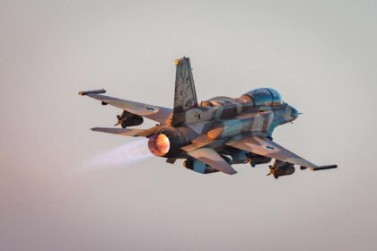 Μεγαλώνει η ανησυχία για γενικευμένη ανάφλεξη στη Μέση Ανατολή, μετά τις μαζικές επιθέσεις του Ισραήλ εναντίον της Χεζμπολάχ στον Λίβανο.