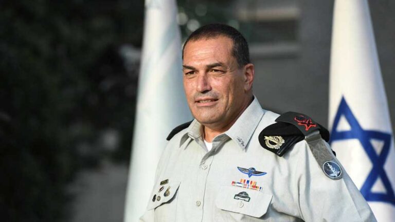 Eyal Zamir