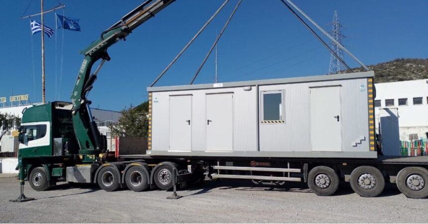 Με εντολή του Υπουργού Μετανάστευσης και Ασύλου, κ. Μάκη Βορίδη, κλείνουν 3 από τις 33 δομές φιλοξενίας που είναι ενεργές μέχρι σήμερα σε όλη τη χώρα.