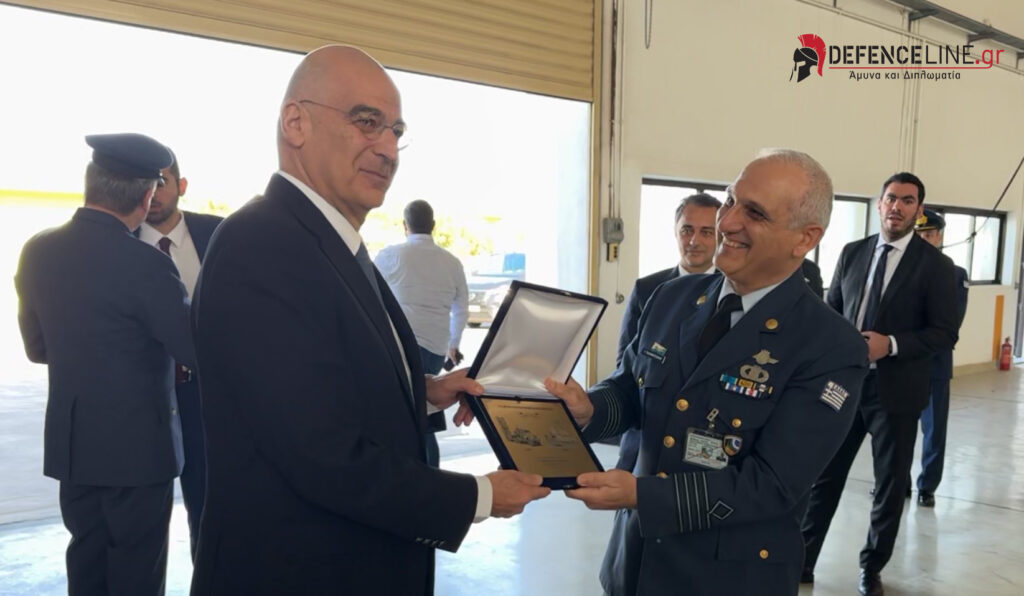 Ο υπουργός Εθνικής Άμυνας, ενημερώθηκε για την επιχειρησιακή αξιοποίηση των ρωσικών αντιαεροπορικών συστημάτων, σε μια κλειστή σύσκεψη παρουσία του Α/ΓΕΑ και στελεχών της ΠΑ.