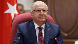 Γιασάρ Γκιουλέρ