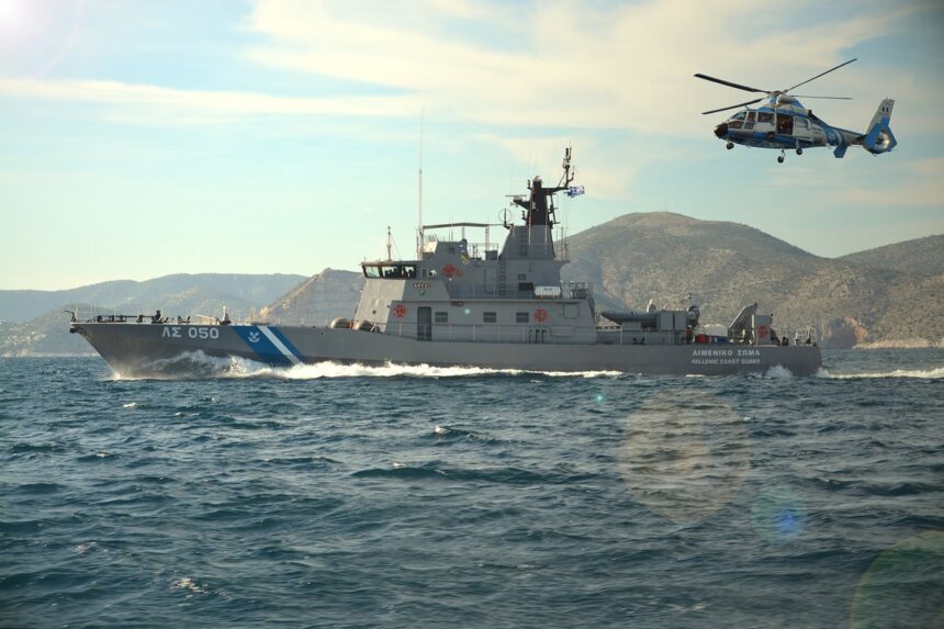 Λιμενικό Σώμα σκάφος ελικόπτερο