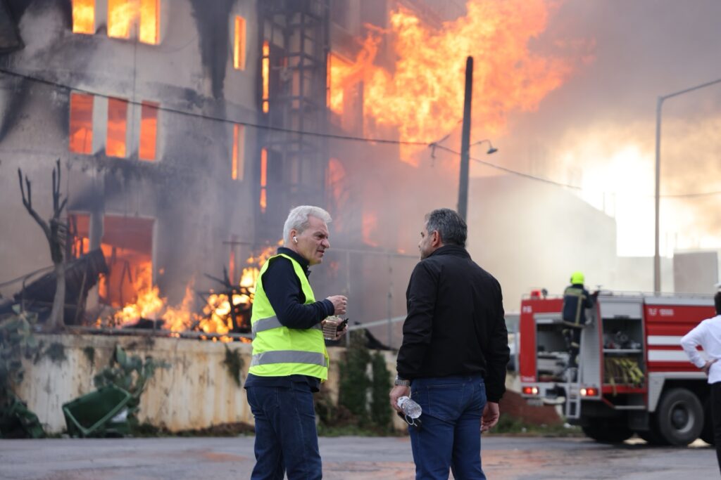 Η καταστροφή του εργοστασίου φανέρωσε την τρωτότητα της Βιομηχανικής Περιοχής