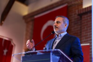 Ο υπουργός Εξωτερικών της Τουρκίας είχε συνάντηση στην Άγκυρα με τον επικεφαλής και μέλη του Πολιτικού Συμβουλίου της Χαμάς.