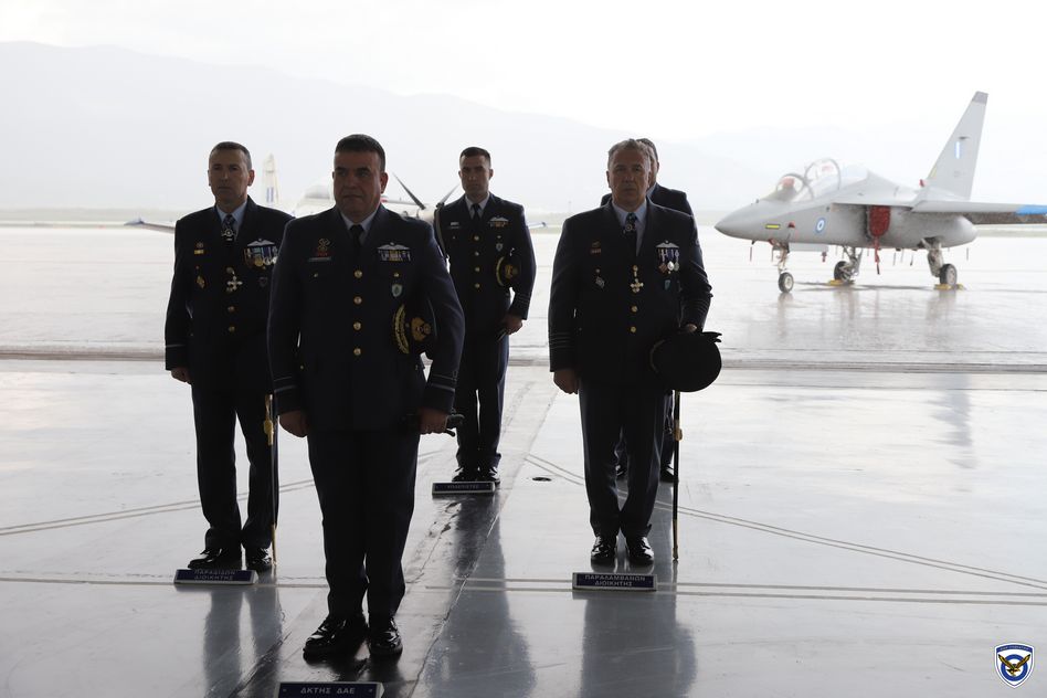 Τελετή παράδοσης - παραλαβής της Διοίκησης από τον Ταξίαρχο (Ι) Δημήτριο Κοκώνη στον Σμήναρχο (Ι) Μιχαήλ Κουκουβά.