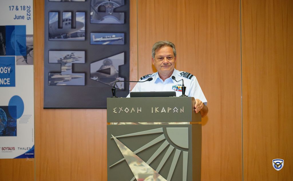 Έμφαση στα προγράμματα της Πολεμικής Αεροπορίας, στις μελλοντικές επιδιώξεις, καθώς και στη μέριμνα προσωπικού.