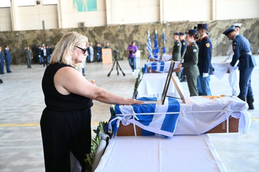 τελετή επαναπατρισμού λειψάνων