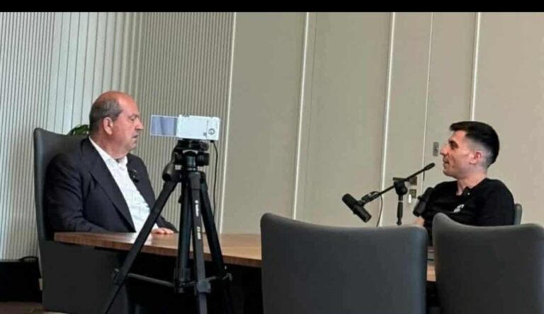 Ξεπέρασε κάθε όριο ο Κύπριος ευρωβουλευτής Φειδίας Παναγιώτου, ο οποίος βρέθηκε στα Κατεχόμενα και συνομίλησε με τον Ερσίν Τατάρ.