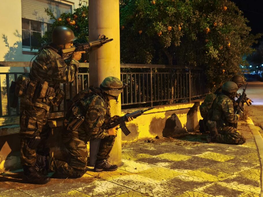 Η Λέσχη Εφέδρων Ενόπλων Δυνάμεων (ΛΕΦΕΔ) πραγματοποίησε το ετήσιο Σχολείο με εκπαίδευση στον αγώνα εντός κατοικημένων τόπων.