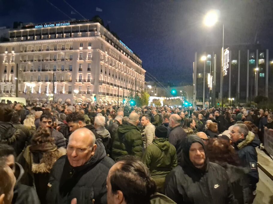 Η συζήτηση και η ψήφιση του πολυνομοσχεδίου του Υπουργείου Εθνικής Άμυνας, βρίσκεται στην τελική ευθεία εντός του Κοινοβουλίου.
