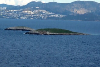 Η αποτυχία της ελληνικής κυβέρνησης στα #Ίμια δεν κόστισε μόνο πολιτικά, αλλά υπονόμευσε την εθνική αποτροπή και ασφάλεια.