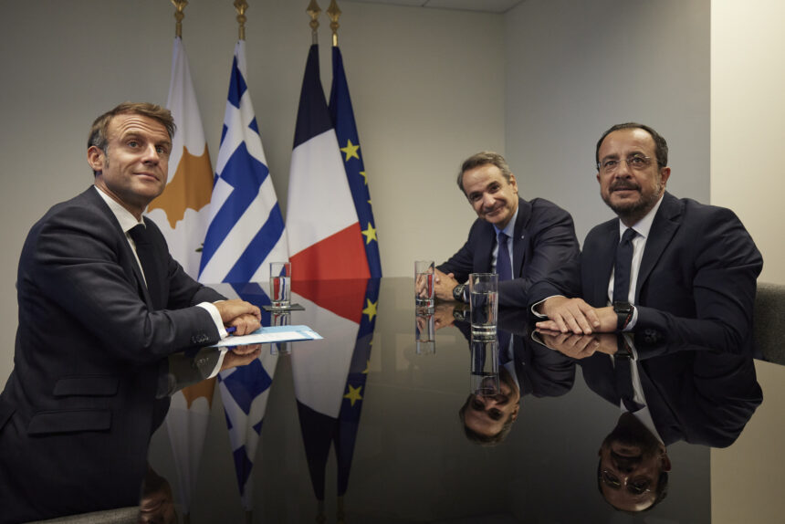Μητσοτάκης Χριστοδουλίδης Μακρόν