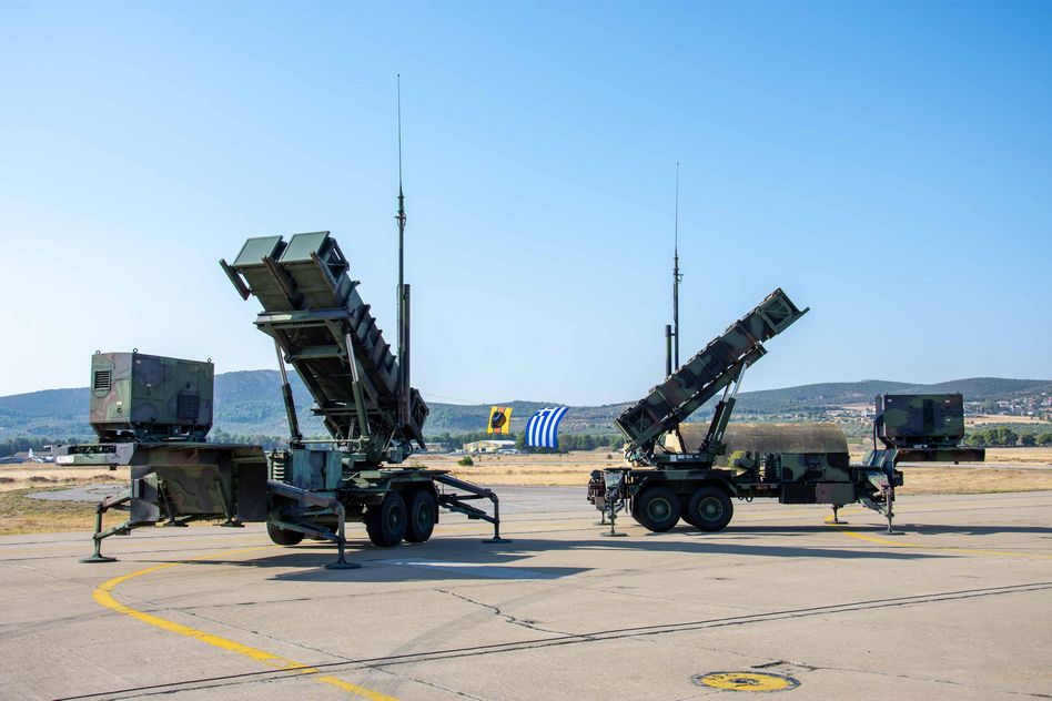 Η αποστολή της πυροβολαρχίας κατευθυνόμενων βλημάτων Patriot PAC-3 της 350 Πτέρυγας Κατευθυνομένων Βλημάτων στη Σαουδική Αραβία.