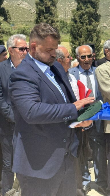 Συγκίνηση στην τελετή αποκαλυπτηρίων της προτομής του ήρωα της Κύπρου, Καταδρομέα της Α’ Μοίρας Καταδρομών, Μανώλη Μπικάκη.
