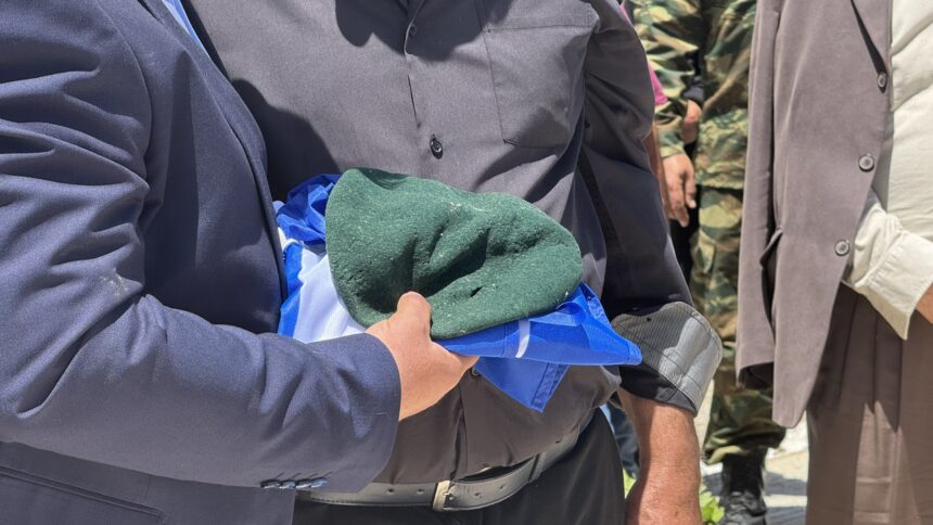 Συγκίνηση στην τελετή αποκαλυπτηρίων της προτομής του ήρωα της Κύπρου, Καταδρομέα της Α’ Μοίρας Καταδρομών, Μανώλη Μπικάκη.